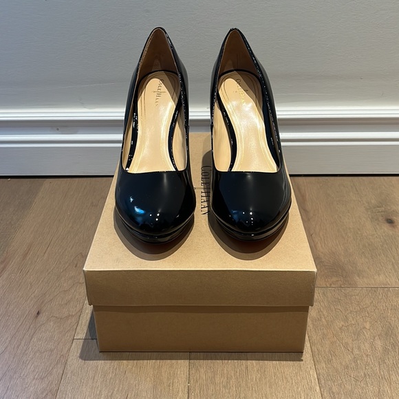 Cole Haan black patent Chelsea pumps - Picture 2 of 8